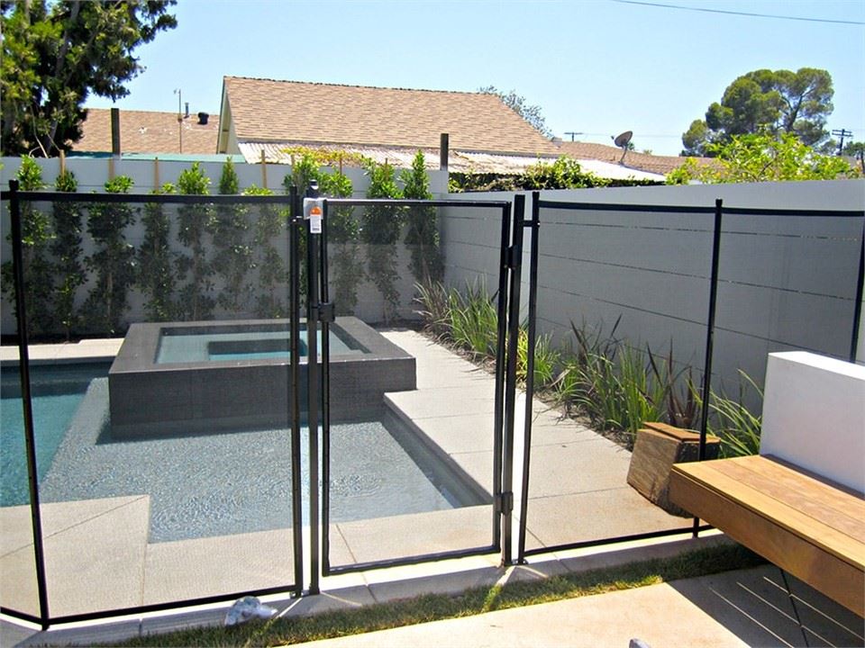 Swimming Pool Gate Self Latch
